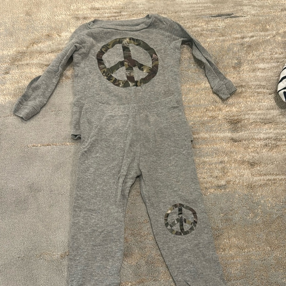 Grey cotton set with camo peace sign. 18 month